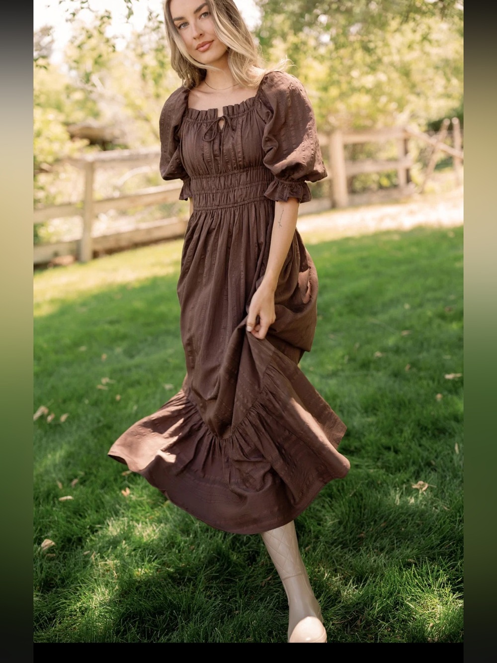 Ivy City Maleah Dress in Brown